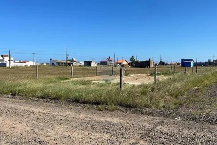 Lote/Terreno à venda, 300m² no AREIAS CLARAS, Balneário Gaivota
