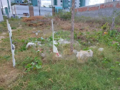 Lote/Terreno à venda, 216m² no Atalaia, Aracaju