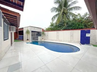 Casa com 4 Quartos para alugar, 200m² no Bosque de Geribá, Armação dos Búzios