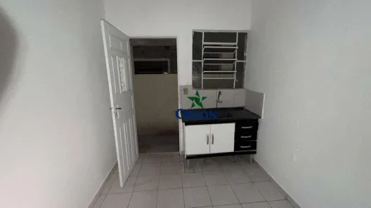 Casa com 1 Quarto para alugar, 25m² no Vila São Rafael, Guarulhos