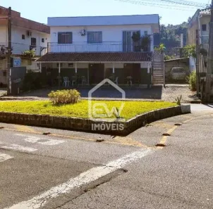 Casa com 3 Quartos à venda, 322m² no Tifa Martins, Jaraguá do Sul
