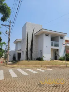 Sobrado com 3 Quartos à venda, 250m² no Parque Sisi, São Carlos
