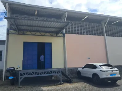 Galpão/Depósito/Armazém para alugar, 576m² no Itinga, Lauro de Freitas