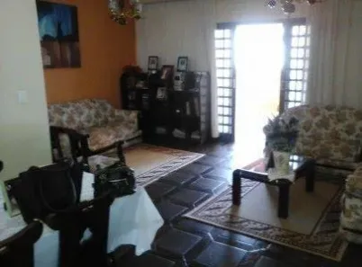 Casa com 5 Quartos à venda, 278m² no Centro, Presidente Prudente