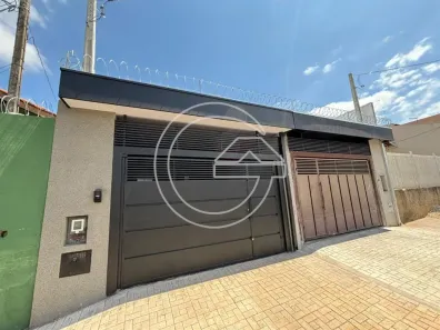 Casa com 3 Quartos à venda, 110m² no Centro, Marília