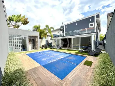 Casa de Condomínio com 4 Quartos para venda ou aluguel, 380m² no Alphaville, Santana de Parnaíba