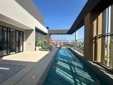 Apartamento com 2 Quartos à venda, 67m² no Zona 08, Maringá