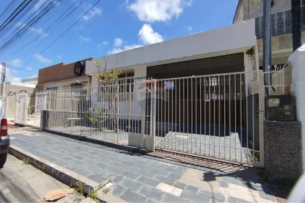 Casa com 5 Quartos à venda, 180m² no São José, Aracaju