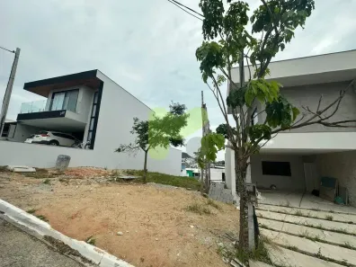 Lote/Terreno à venda, 300m² no Lagoa, Macaé