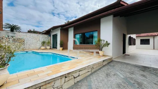 Casa com 3 Quartos à venda, 165m² no Balneário Stella Maris, Peruíbe
