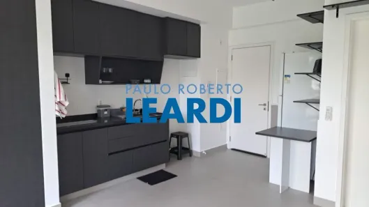 Apartamento com 1 Quarto para alugar, 51m² no Tamboré, Santana de Parnaíba