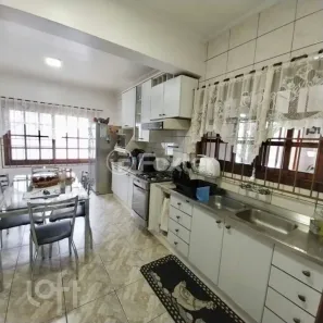 Casa com 4 Quartos à venda, 310m² no Igara, Canoas