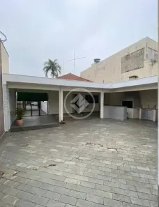 Casa com 3 Quartos à venda, 410m² no São João, Araçatuba