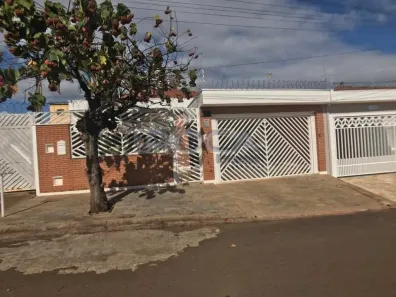 Casa com 3 Quartos à venda, 250m² no Recreio dos Bandeirantes, São Carlos
