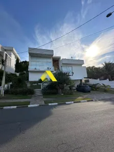 Casa de Condomínio com 4 Quartos para alugar, 650m² no Pinheiro, Valinhos