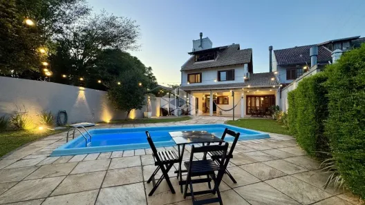 Casa com 3 Quartos à venda, 253m² no Ipanema, Porto Alegre