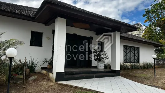 Casa com 7 Quartos para venda ou aluguel, 773m² no Estrela, Ponta Grossa