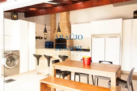 Sobrado com 3 Quartos à venda, 266m² no Jardim da Colina, Americana