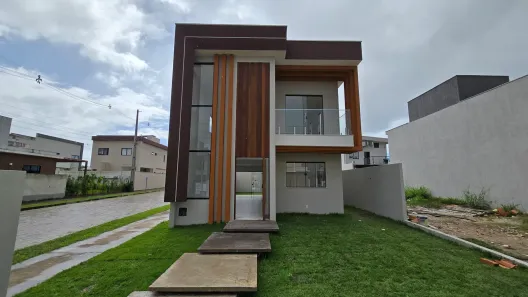 Sobrado com 4 Quartos à venda, 170m² no Vila de Abrantes (Abrantes), Camaçari