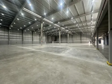 Galpão/Depósito/Armazém com 3 Quartos para alugar, 3000m² no Escalvados, Navegantes