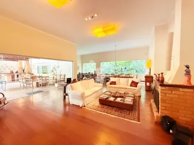 Casa com 8 Quartos à venda, 80000m² no Araras, Petrópolis