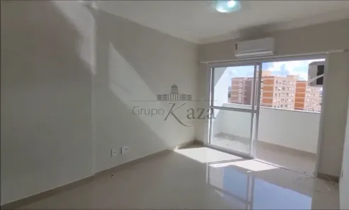 Apartamento com 3 Quartos para alugar, 90m² no Centro, Jacareí