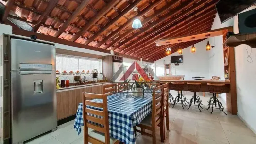 Sobrado com 2 Quartos à venda, 226m² no Sítio São José, Suzano