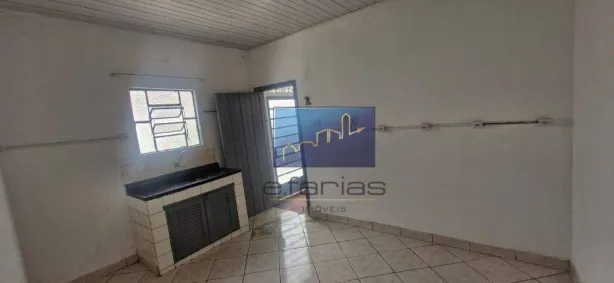 Casa com 1 Quarto para alugar, 30m² no Chácara Seis de Outubro, São Paulo
