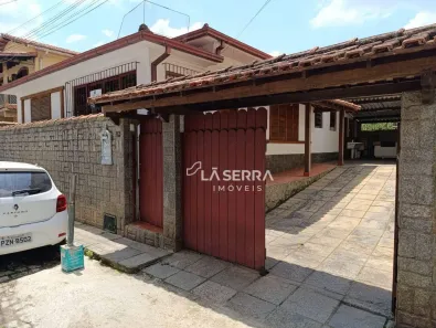 Casa com 2 Quartos à venda, 180m² no Pedro do Rio, Petrópolis