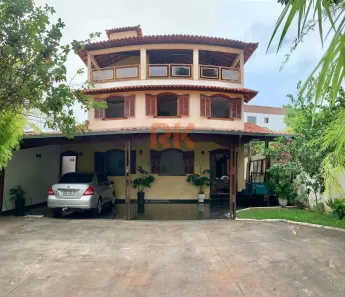 Casa com 5 Quartos para alugar, 354m² no Santa Amélia, Belo Horizonte