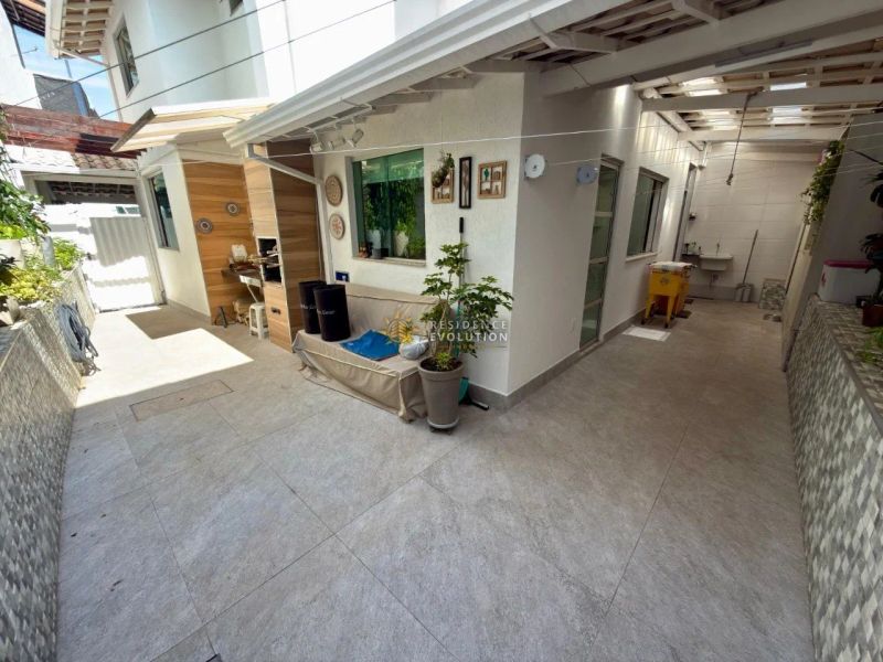 Casa em condomínio com 4 quartos — Santa Branca, Belo Horizonte