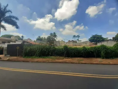 Lote/Terreno à venda, 901m² no Centro, Piracicaba
