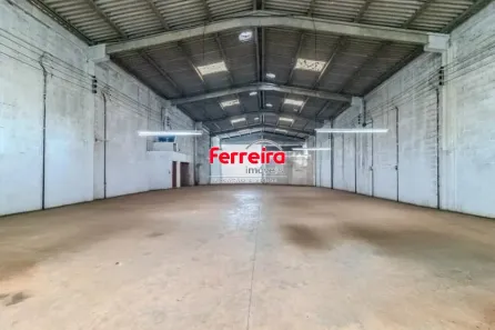 Galpão/Depósito/Armazém para alugar, 1370m² no Floresta, Porto Alegre