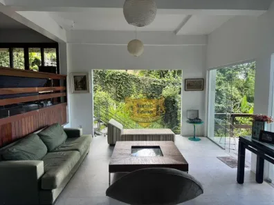 Casa de Condomínio com 3 Quartos para alugar, 152m² no Mata Paca, Niterói