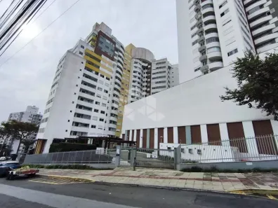 Apartamento com 3 Quartos para alugar, 91m² no Capoeiras, Florianópolis