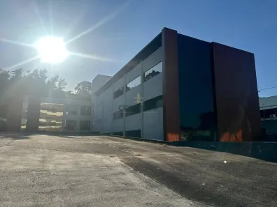 Ponto Comercial para alugar, 1542m² no Distrito Industrial, São José