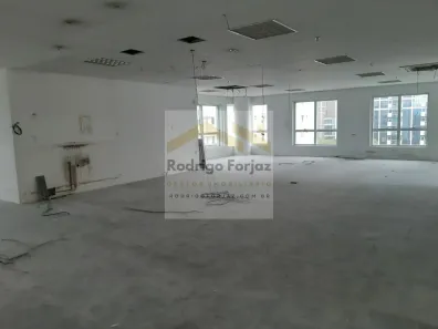 Sala Comercial para alugar, 255m² no Alphaville Centro Industrial e Empresarial/Alphaville., Barueri