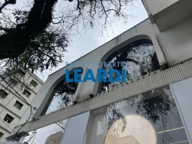 Sala Comercial à venda, 401m² no Cerqueira César, São Paulo