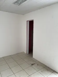 Casa com 1 Quarto para alugar, 30m² no Messejana, Fortaleza