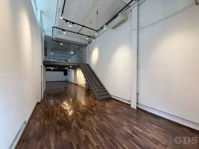 Galpão/Depósito/Armazém à venda, 230m² no Vila Madalena, São Paulo