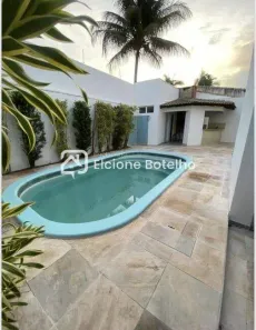 Casa com 3 Quartos para alugar, 240m² no Jardim Karaíba, Uberlândia