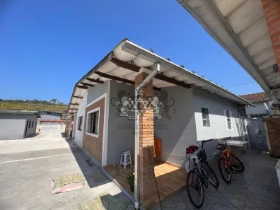 Casa com 2 Quartos à venda, 67m² no Balneário Califórnia, Caraguatatuba