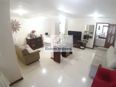 Casa com 3 Quartos à venda, 277m² no Imbetiba, Macaé