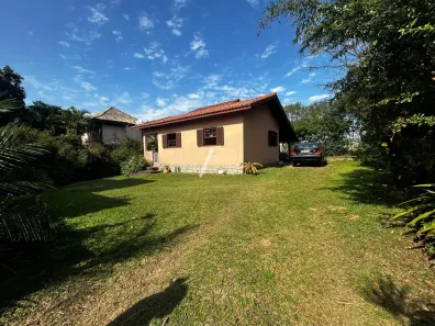 Casa com 3 Quartos à venda, 94m² no Campeche, Florianópolis