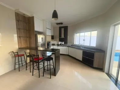 Casa com 3 Quartos para alugar, 270m² no Residencial Village da Serra, Mogi Guaçu