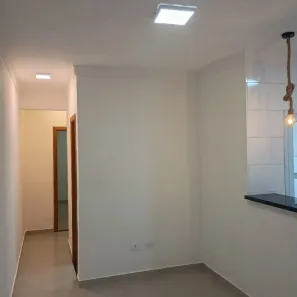 Apartamento com 2 Quartos para alugar, 50m² no Pinheirinho, Santo André