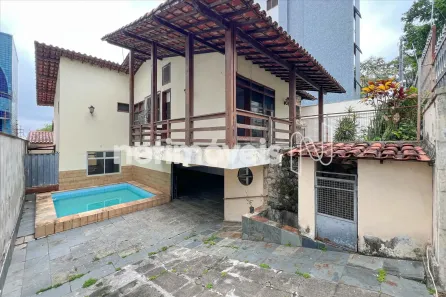 Casa com 4 Quartos à venda, 400m² no Ouro Preto, Belo Horizonte