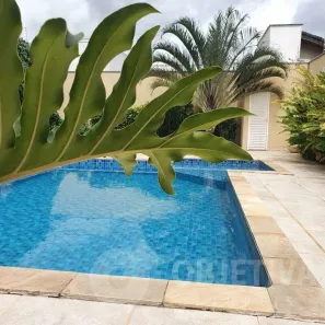 Casa com 3 Quartos para alugar, 347m² no Jardim Karaíba, Uberlândia
