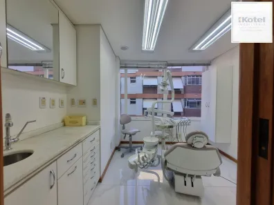 Sala Comercial à venda, 43m² no Menino Deus, Porto Alegre