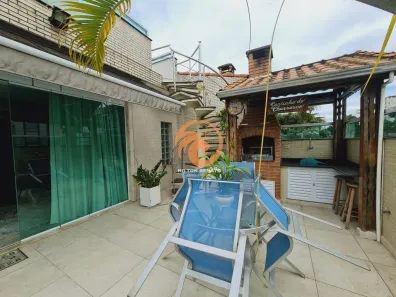 Sobrado com 3 Quartos à venda, 165m² no Embaré, Santos